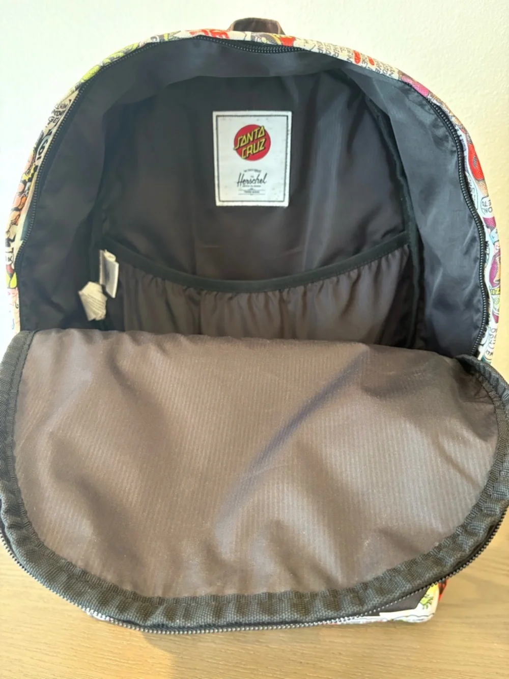 Herschel Supply Co. x Santa Cruz Comic Print Backpack | Classic XL | Black
